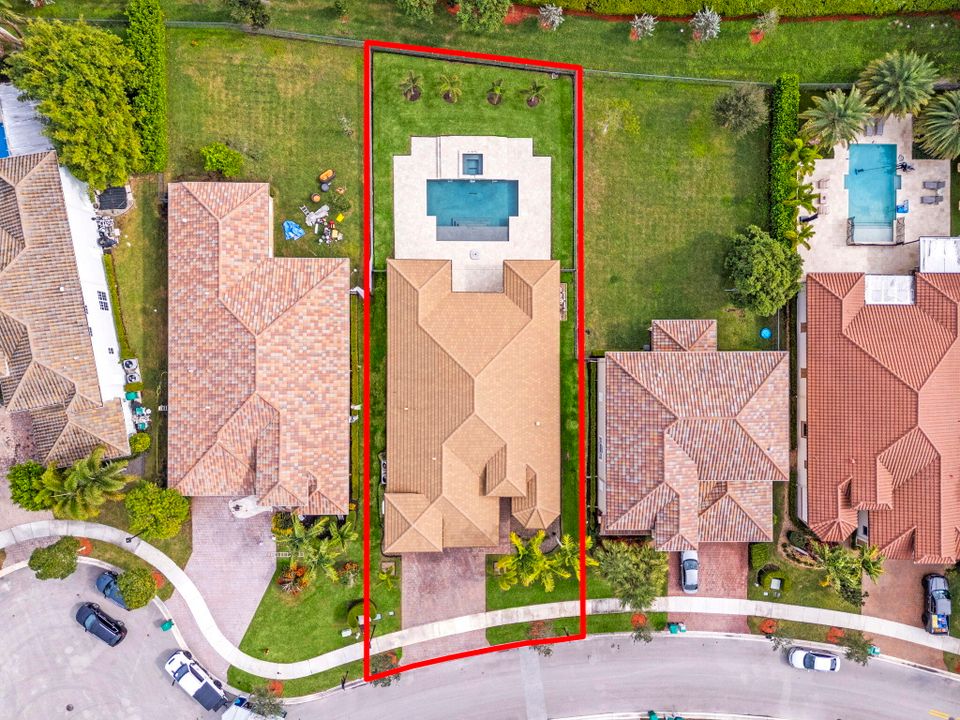 For Sale: $1,165,000 (4 beds, 3 baths, 2972 Square Feet)