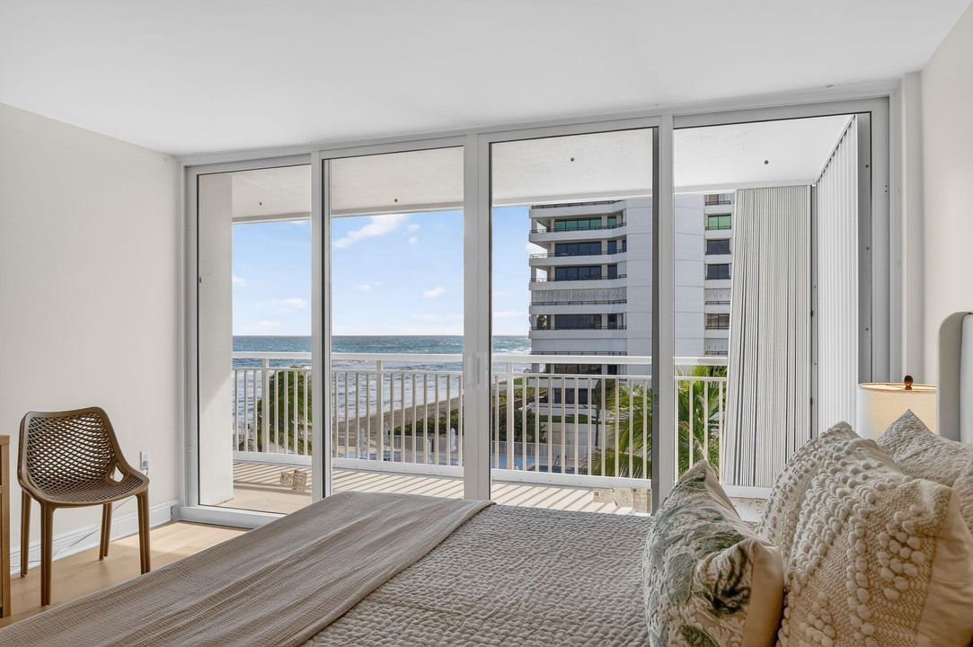 出租: $11,500 (2 贝兹, 2 浴室, 1402 平方英尺)