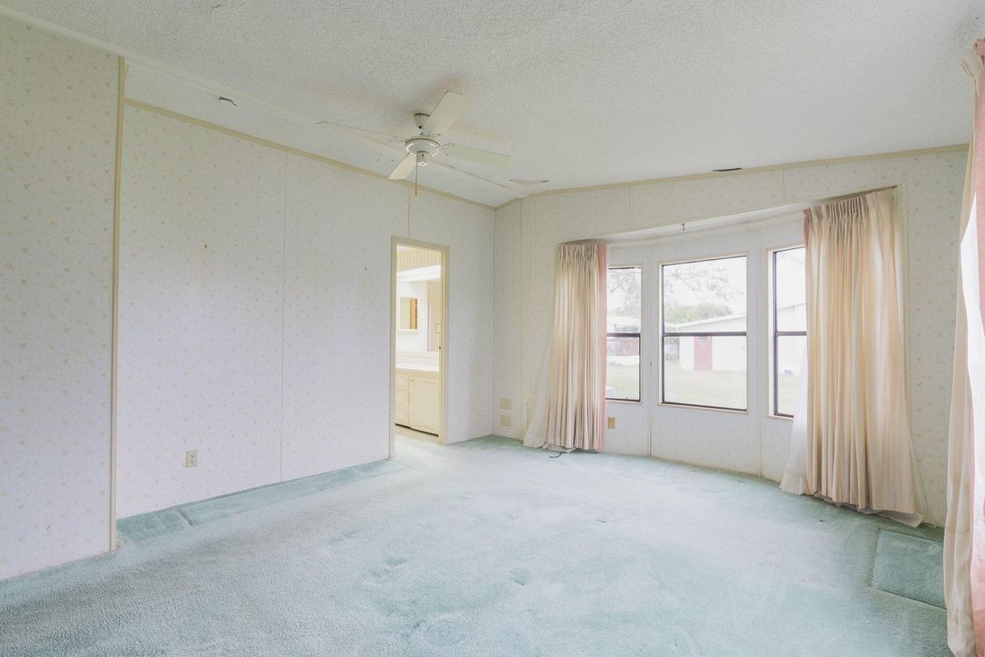 На продажу: $150,000 (2 спален, 2 ванн, 1468 Квадратных фут)