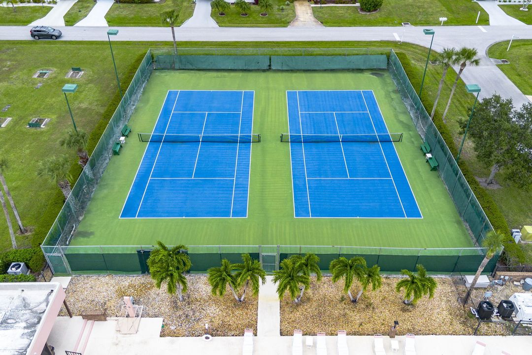 На продажу: $150,000 (2 спален, 2 ванн, 1468 Квадратных фут)