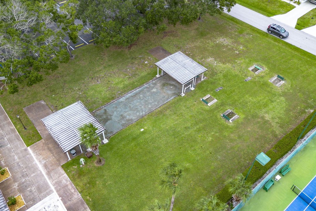 На продажу: $150,000 (2 спален, 2 ванн, 1468 Квадратных фут)