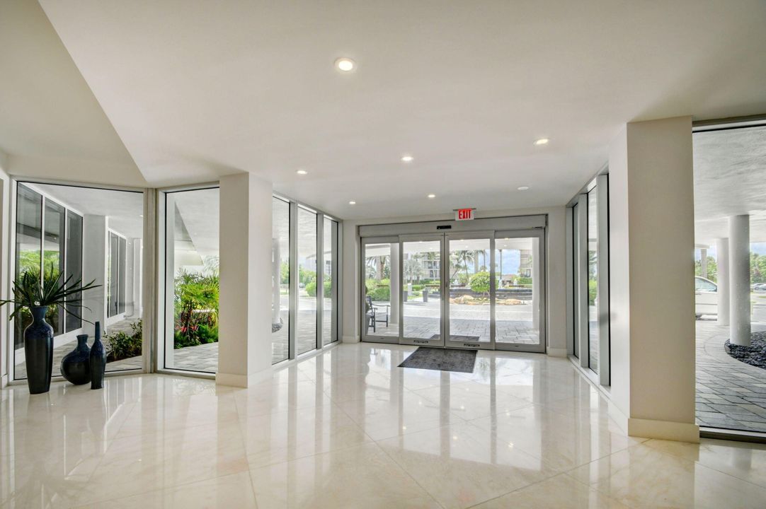 出租: $11,500 (2 贝兹, 2 浴室, 1402 平方英尺)