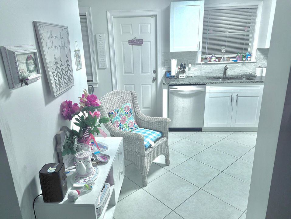 En Venta: $138,500 (2 camas, 2 baños, 1120 Pies cuadrados)