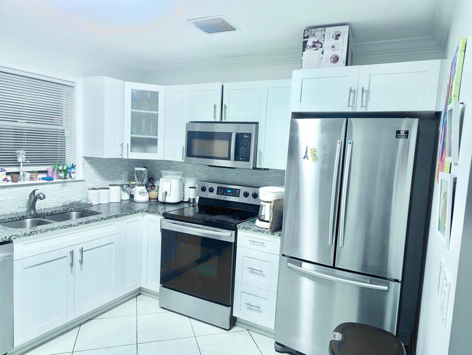 En Venta: $138,500 (2 camas, 2 baños, 1120 Pies cuadrados)