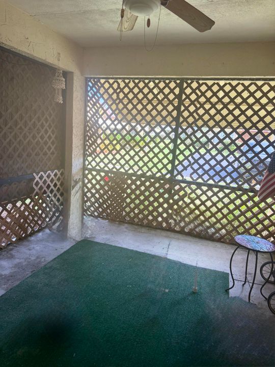 For Sale: $158,750 (2 beds, 2 baths, 1175 Square Feet)