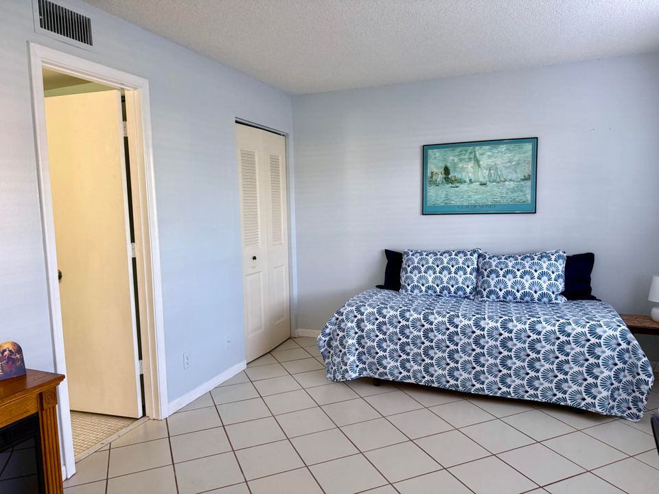 待售: $169,900 (2 贝兹, 2 浴室, 1148 平方英尺)