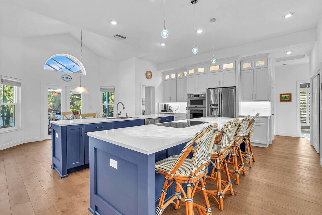 В аренду: $9,950 (3 спален, 3 ванн, 2516 Квадратных фут)