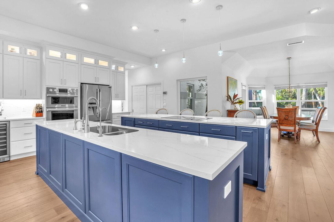 В аренду: $9,950 (3 спален, 3 ванн, 2516 Квадратных фут)