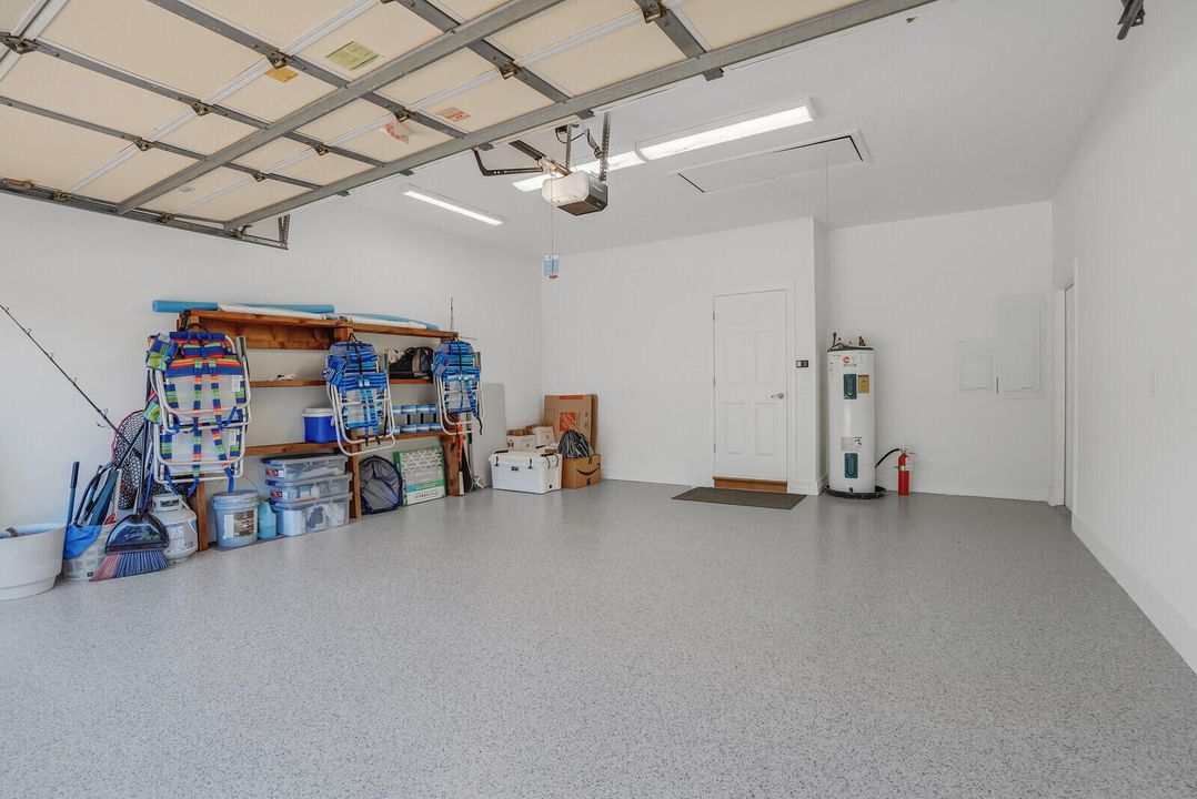 В аренду: $9,950 (3 спален, 3 ванн, 2516 Квадратных фут)