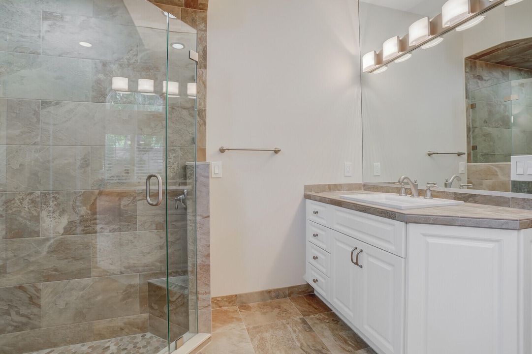 В аренду: $9,950 (3 спален, 3 ванн, 2516 Квадратных фут)