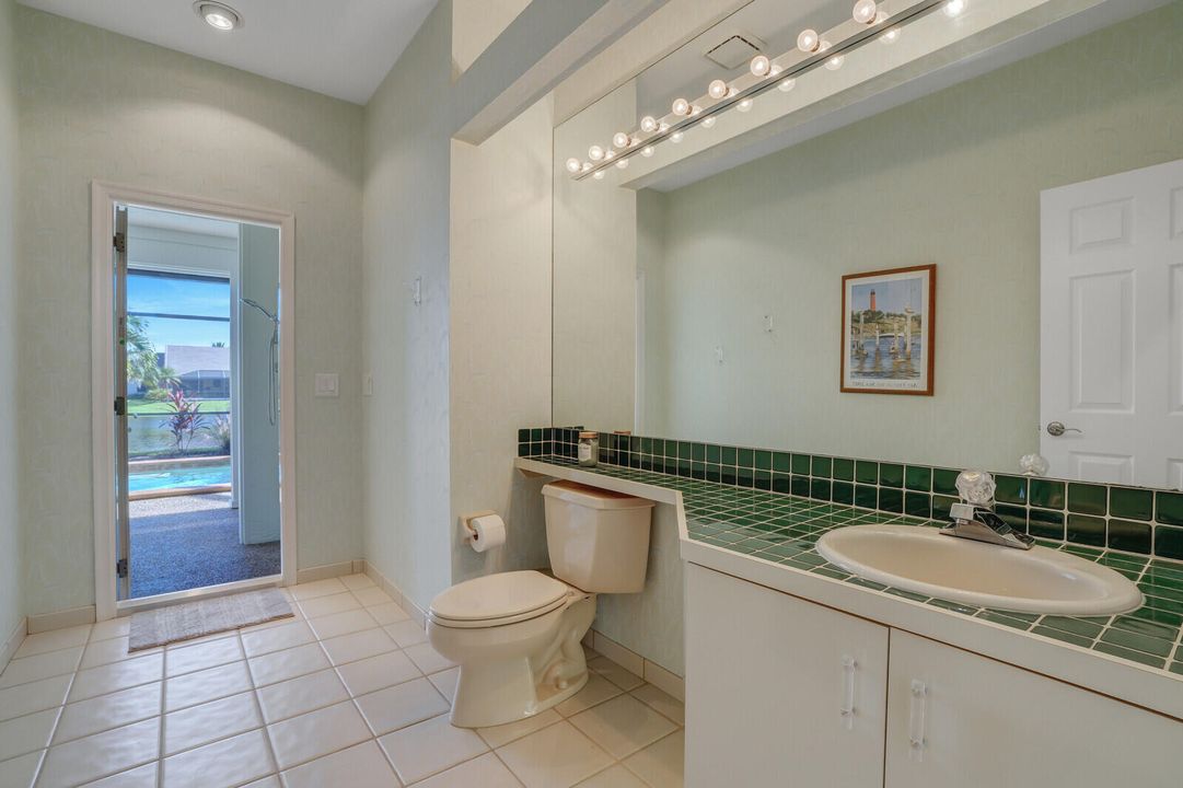 В аренду: $9,950 (3 спален, 3 ванн, 2516 Квадратных фут)