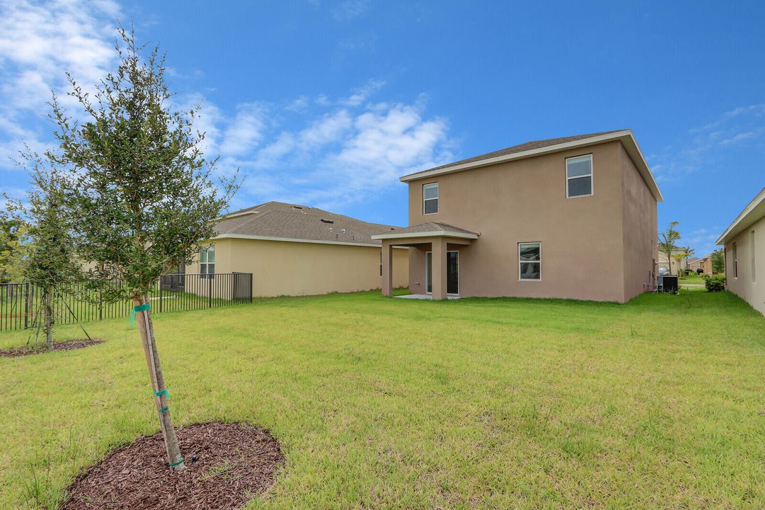 For Rent: $4,000 (5 beds, 3 baths, 2447 Square Feet)