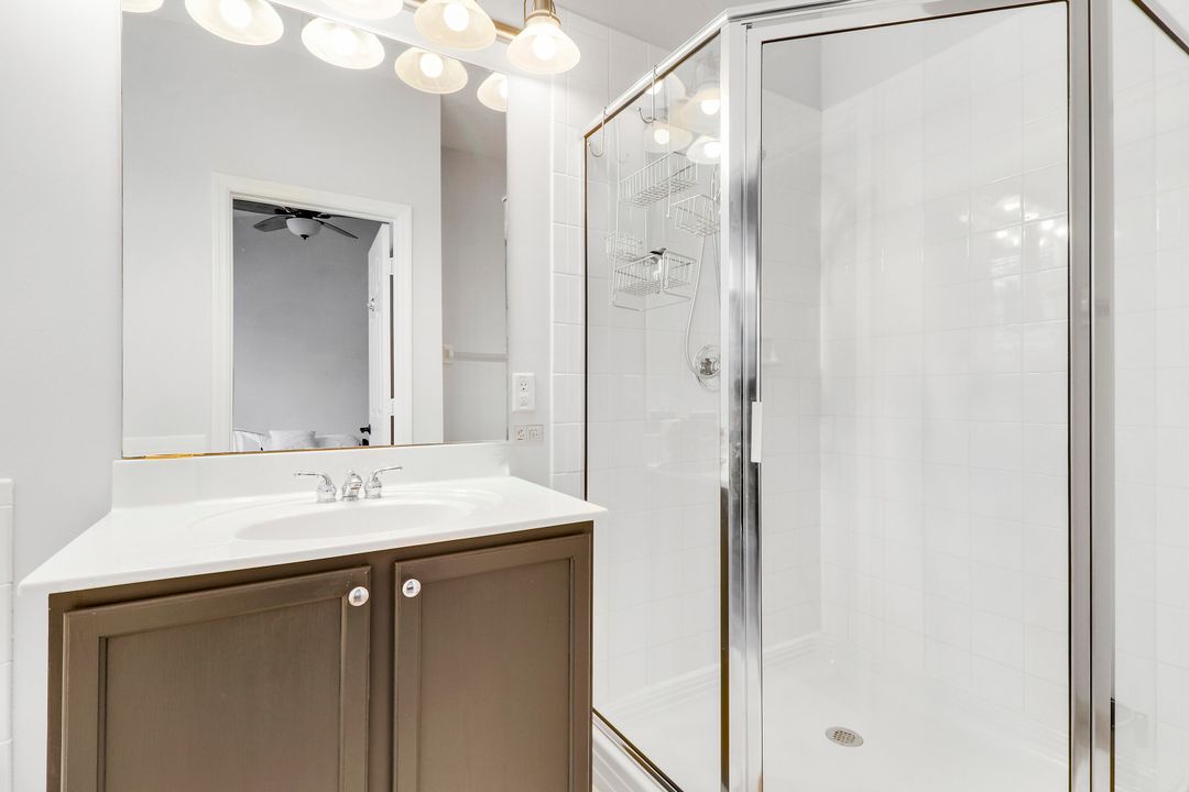 待售: $450,000 (2 贝兹, 2 浴室, 1542 平方英尺)