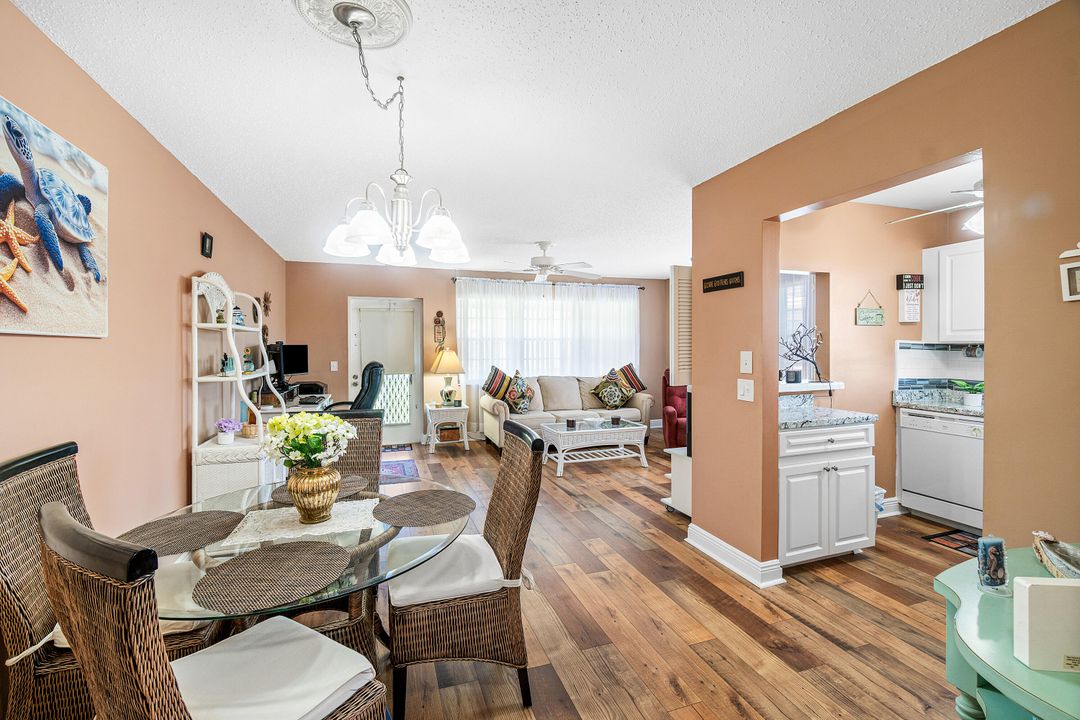 На продажу: $125,000 (1 спален, 1 ванн, 700 Квадратных фут)