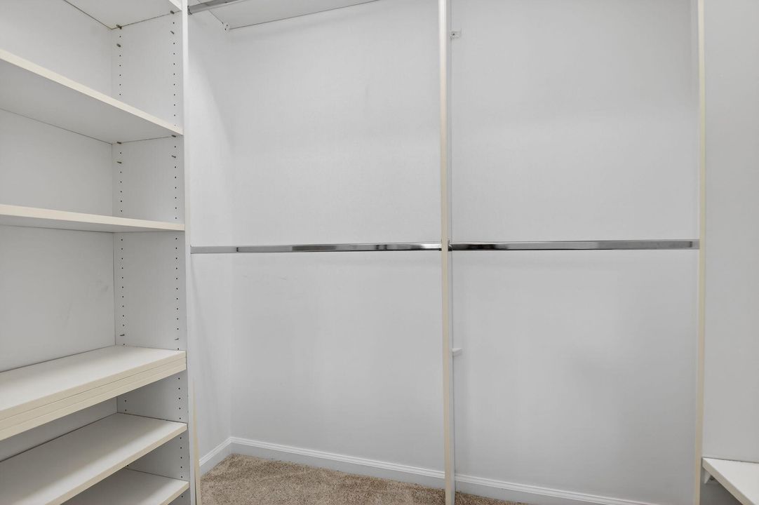 En Venta: $525,000 (3 camas, 2 baños, 2070 Pies cuadrados)