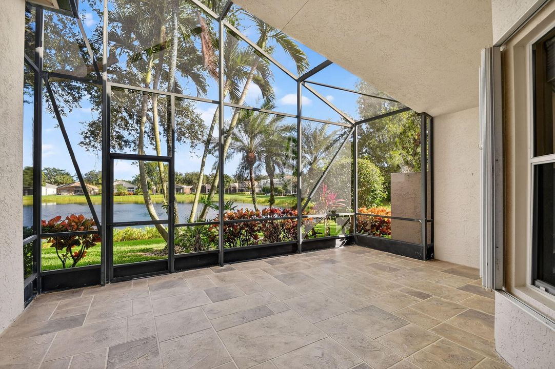 En Venta: $525,000 (3 camas, 2 baños, 2070 Pies cuadrados)