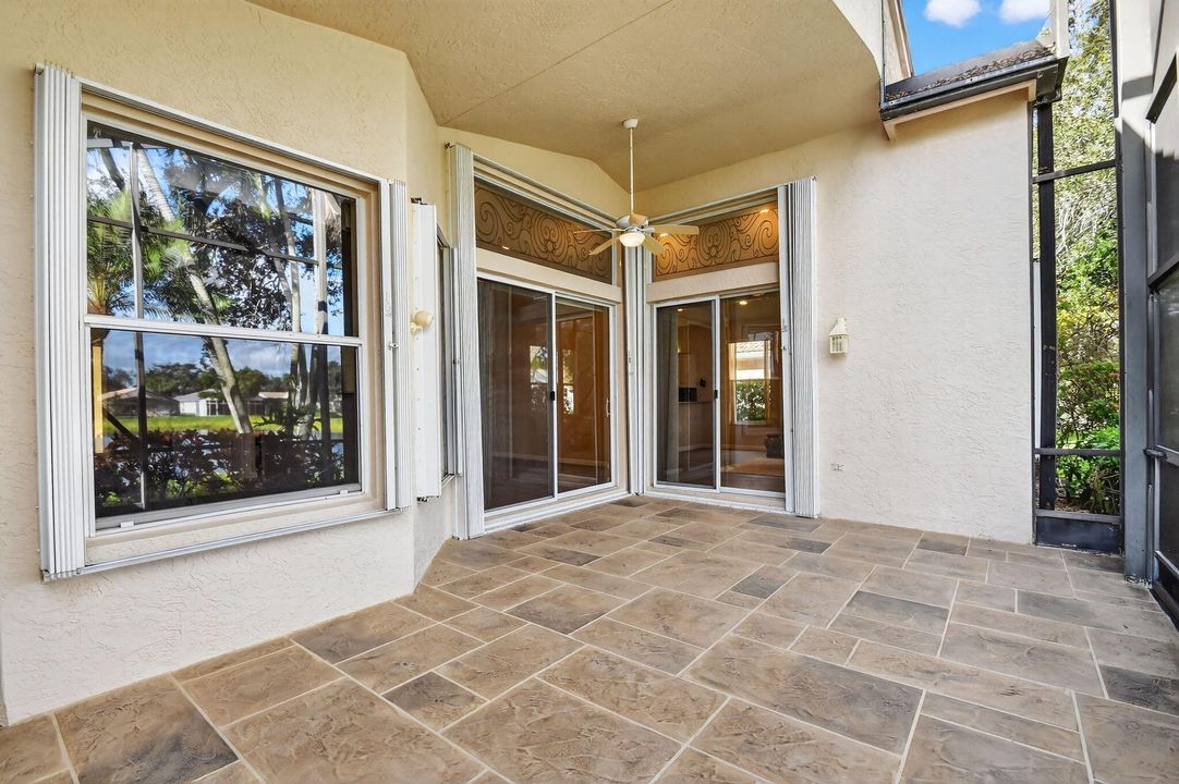 En Venta: $525,000 (3 camas, 2 baños, 2070 Pies cuadrados)