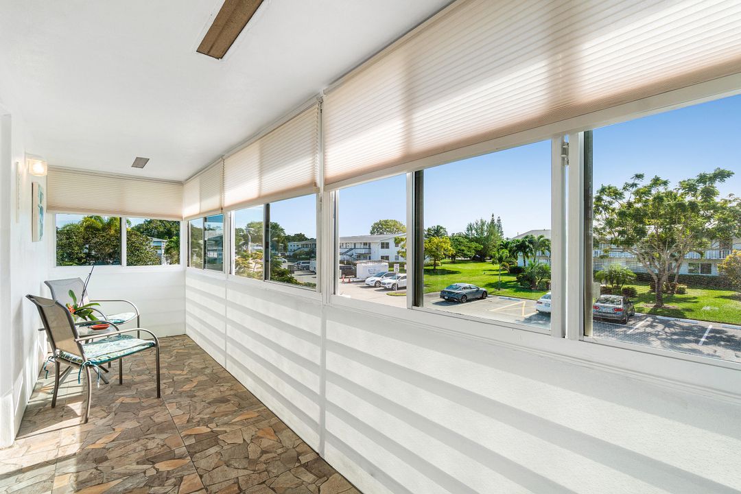 На продажу: $125,000 (1 спален, 1 ванн, 700 Квадратных фут)