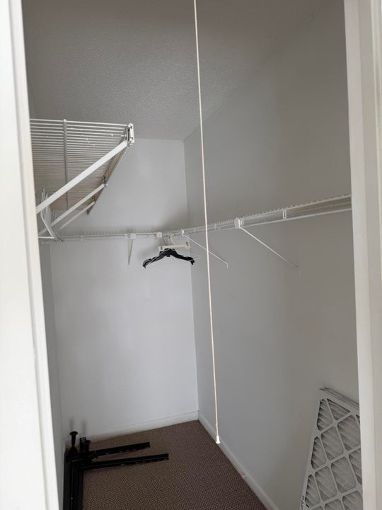 En Venta: $99,000 (2 camas, 1 baños, 840 Pies cuadrados)