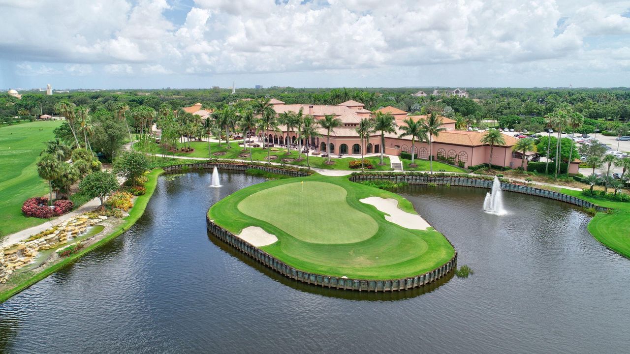 For Sale: $1,189,000 (4 beds, 2 baths, 3320 Square Feet)