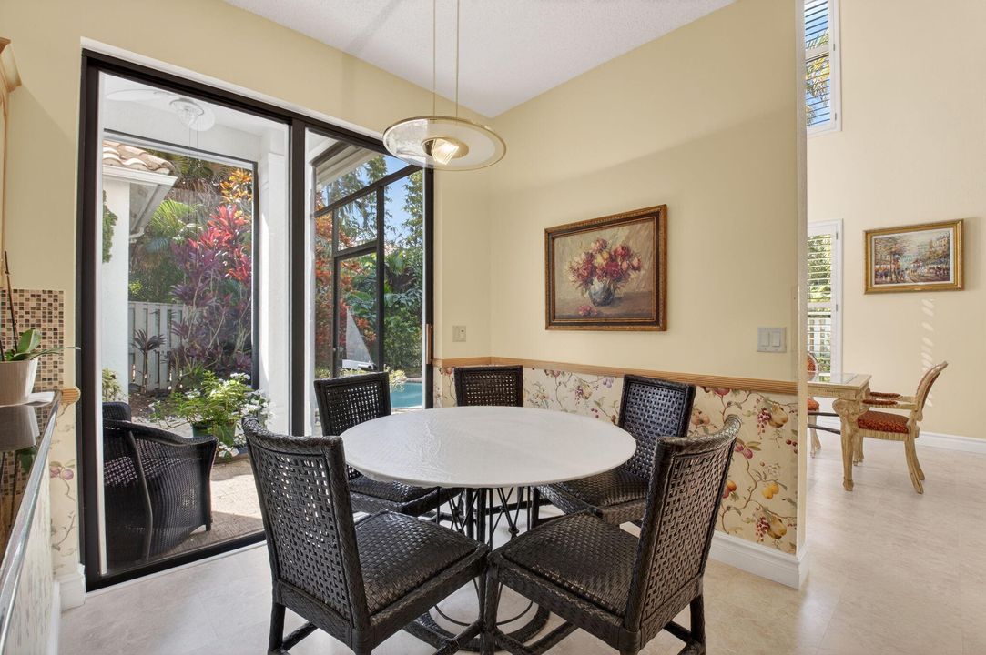 For Sale: $1,189,000 (4 beds, 2 baths, 3320 Square Feet)