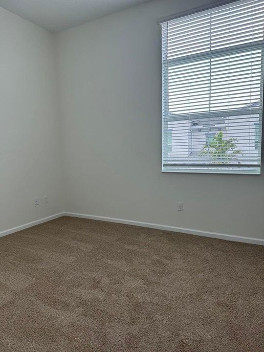 For Rent: $3,499 (4 beds, 3 baths, 2010 Square Feet)