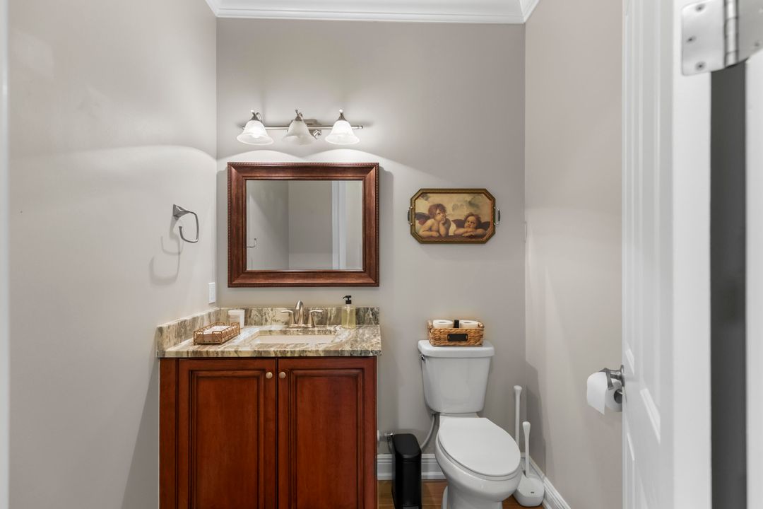 For Rent: $3,400 (3 beds, 2 baths, 2430 Square Feet)