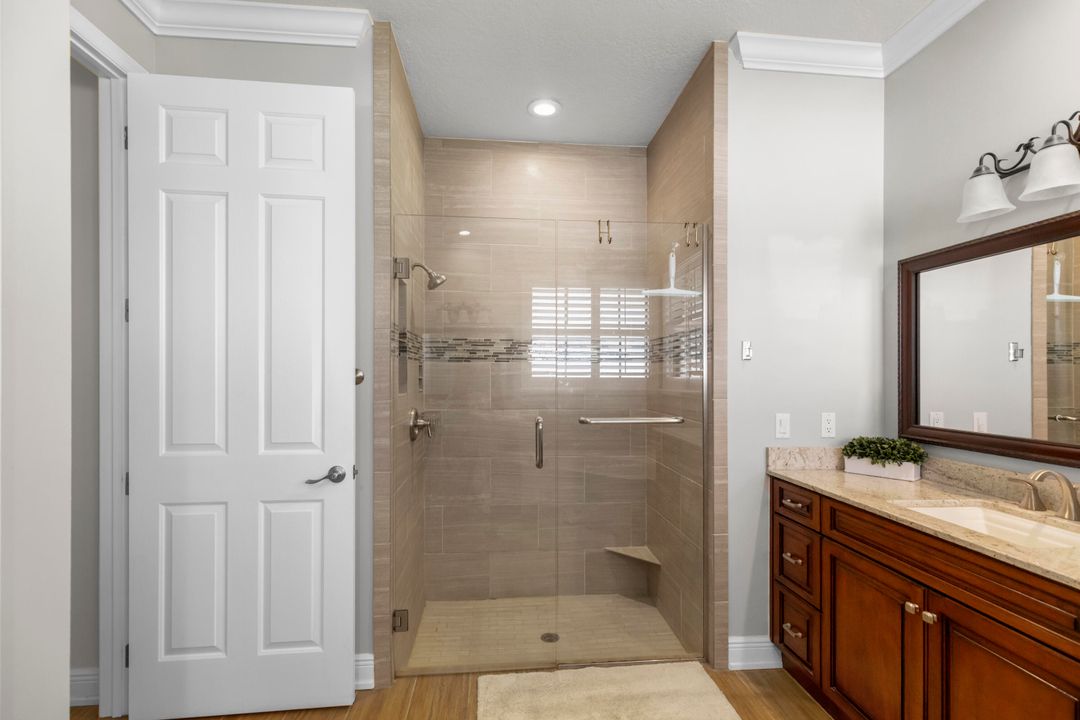 For Rent: $3,400 (3 beds, 2 baths, 2430 Square Feet)