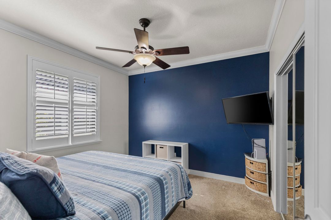 For Rent: $3,400 (3 beds, 2 baths, 2430 Square Feet)