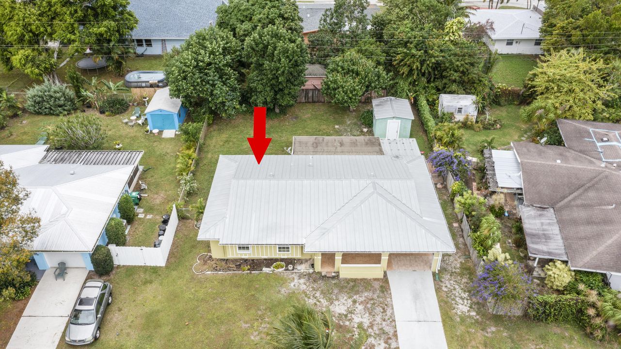 Activo con contrato: $275,000 (3 camas, 2 baños, 1136 Pies cuadrados)