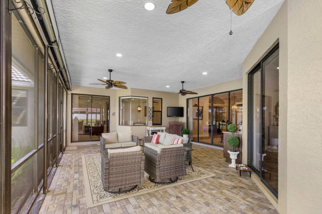 For Rent: $3,400 (3 beds, 2 baths, 2430 Square Feet)