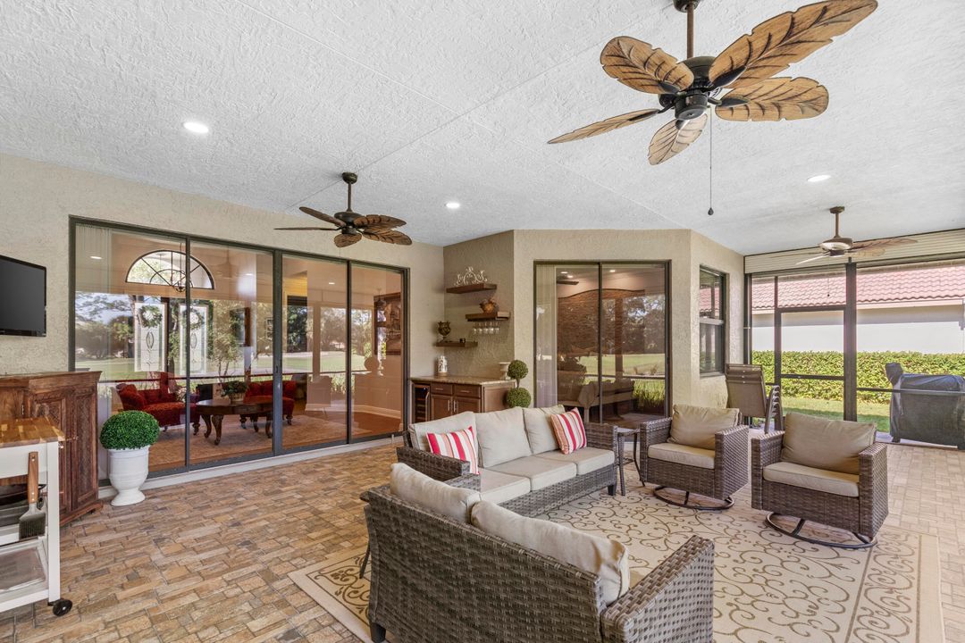 For Rent: $3,400 (3 beds, 2 baths, 2430 Square Feet)