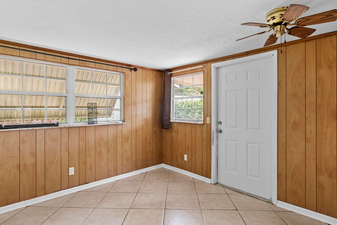 Activo con contrato: $275,000 (3 camas, 2 baños, 1136 Pies cuadrados)