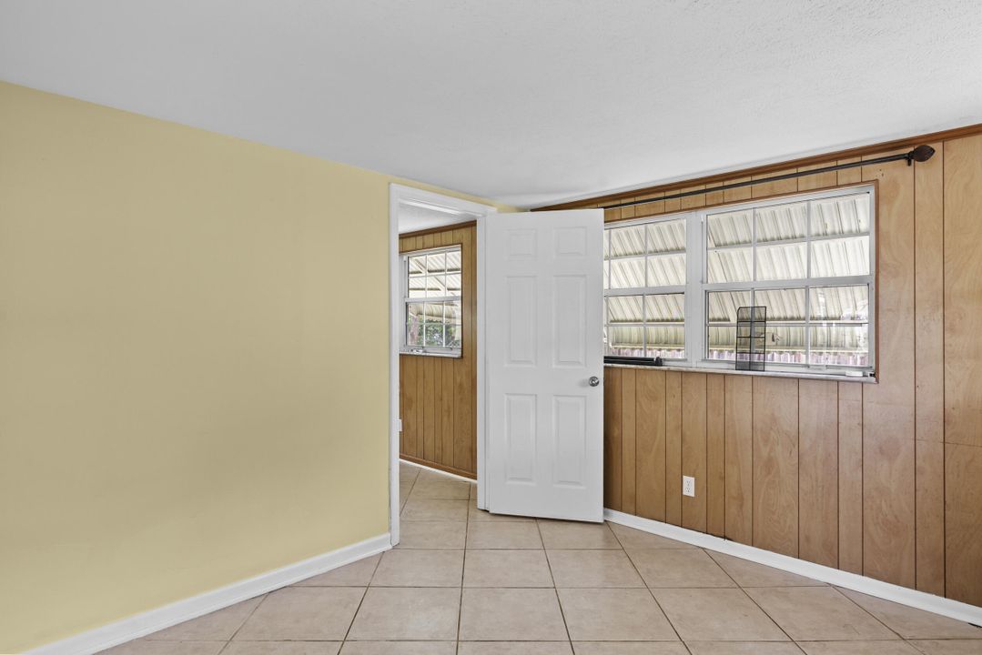 Activo con contrato: $275,000 (3 camas, 2 baños, 1136 Pies cuadrados)