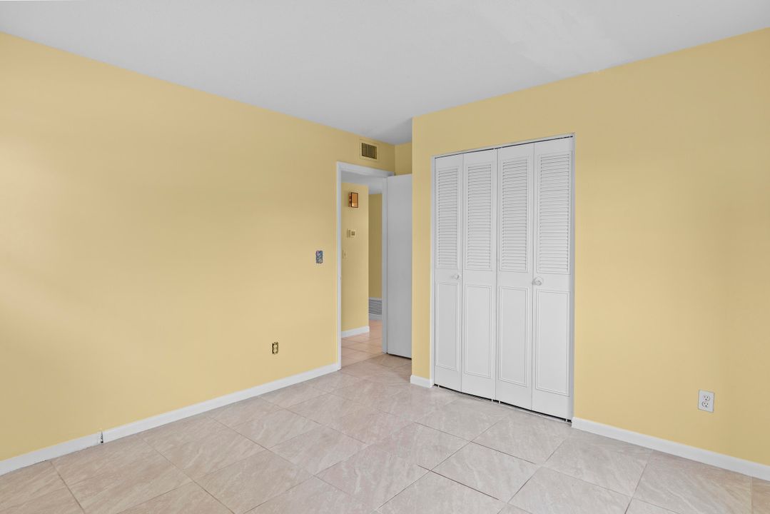 Activo con contrato: $275,000 (3 camas, 2 baños, 1136 Pies cuadrados)