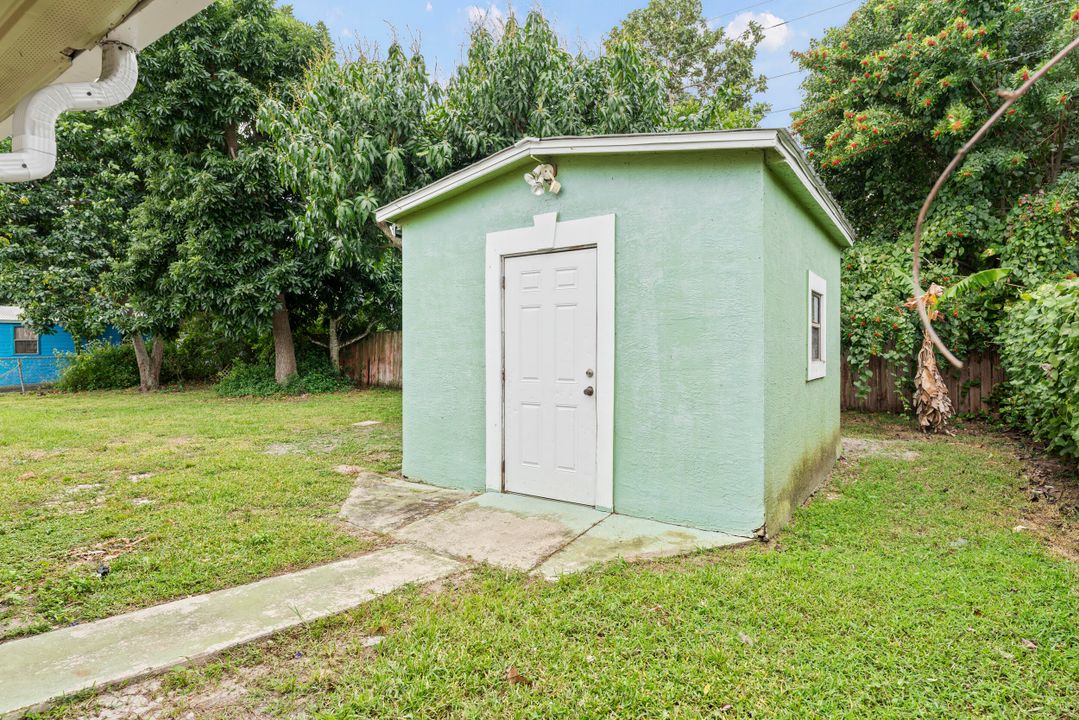 Activo con contrato: $275,000 (3 camas, 2 baños, 1136 Pies cuadrados)