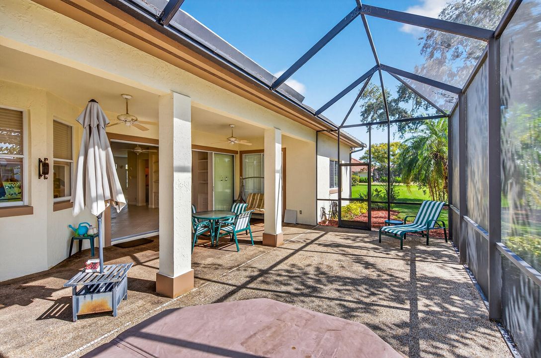 En Venta: $549,000 (3 camas, 2 baños, 2562 Pies cuadrados)