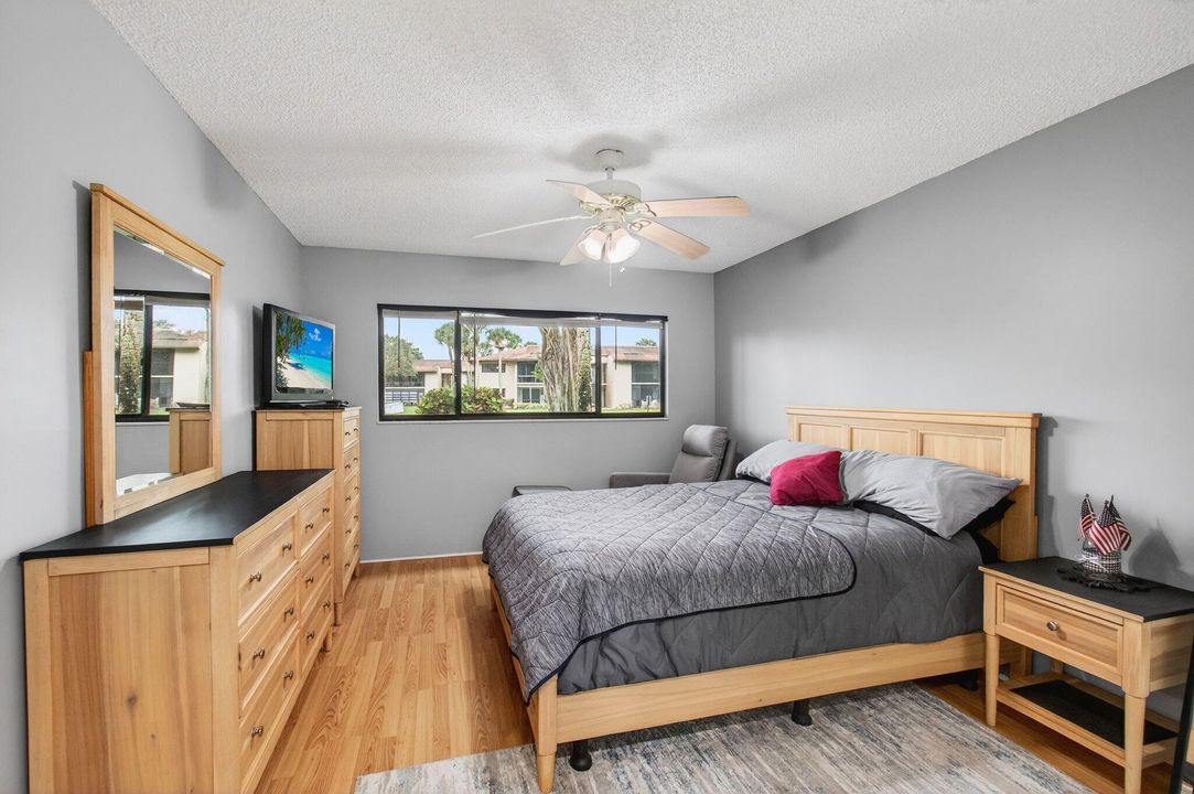 En Renta: $1,995 (2 camas, 2 baños, 940 Pies cuadrados)