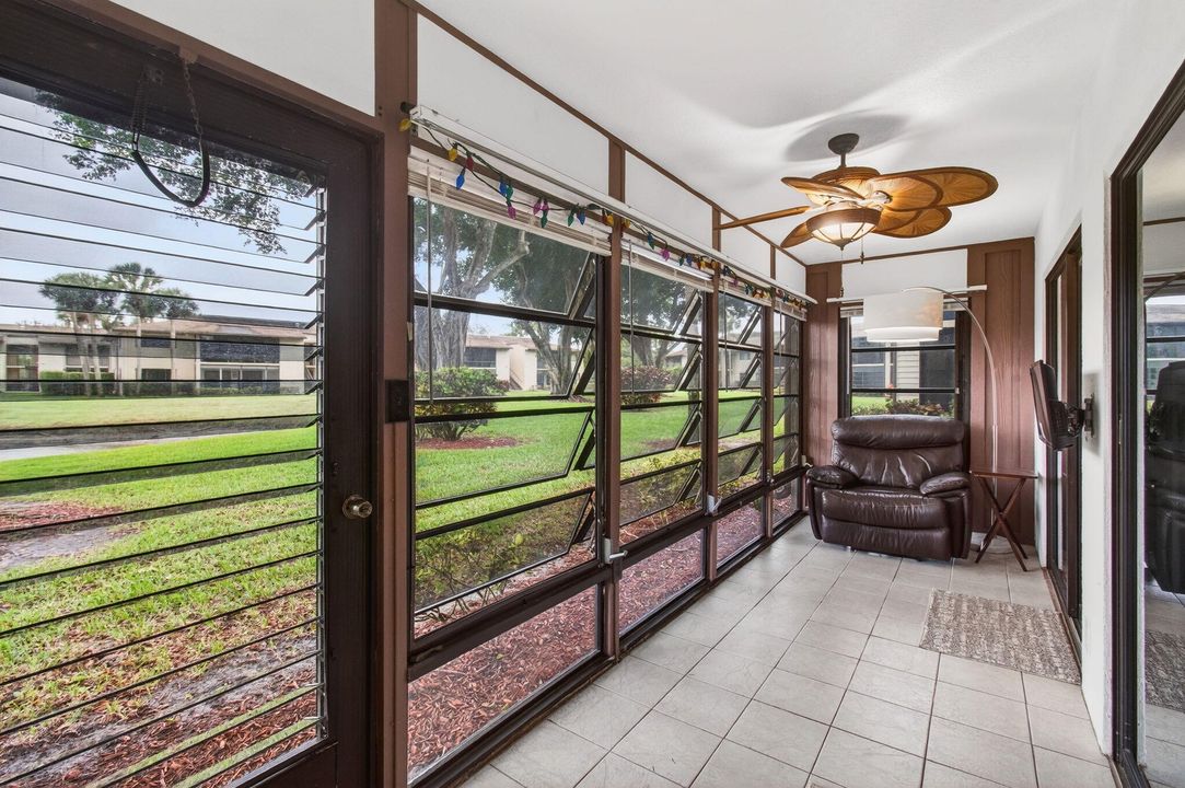 En Renta: $1,995 (2 camas, 2 baños, 940 Pies cuadrados)