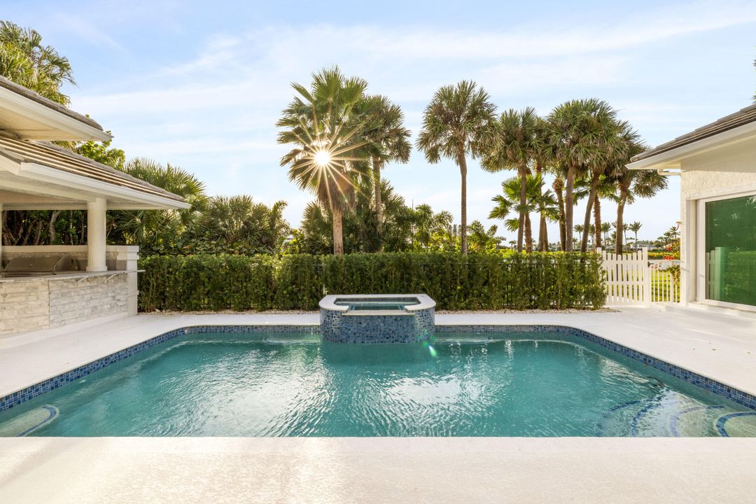 For Sale: $3,999,000 (4 beds, 4 baths, 4034 Square Feet)