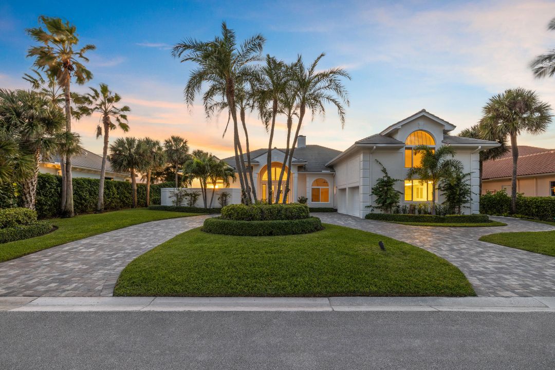 For Sale: $3,999,000 (4 beds, 4 baths, 4034 Square Feet)