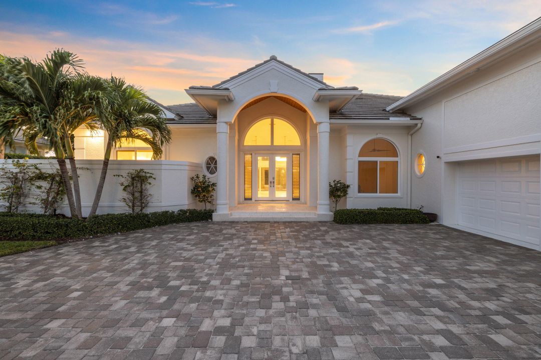 For Sale: $3,999,000 (4 beds, 4 baths, 4034 Square Feet)