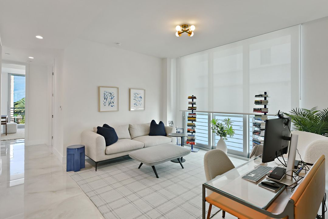 For Rent: $25,000 (3 beds, 3 baths, 2262 Square Feet)