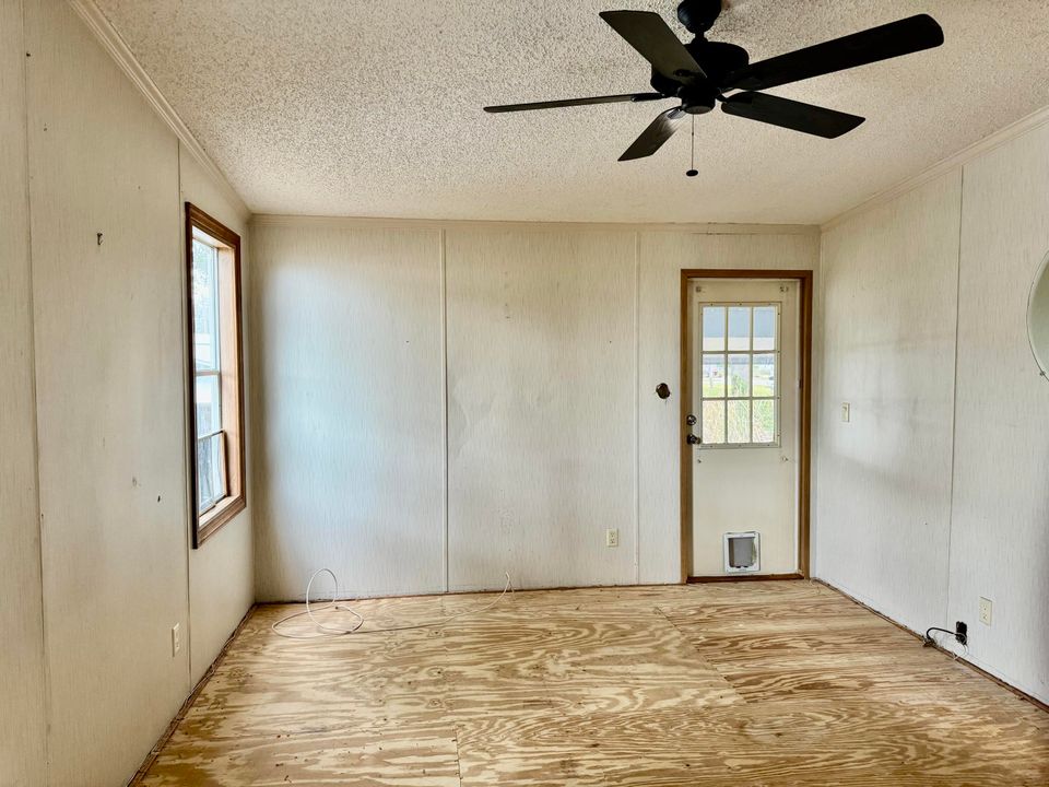 En Venta: $169,000 (2 camas, 2 baños, 1507 Pies cuadrados)