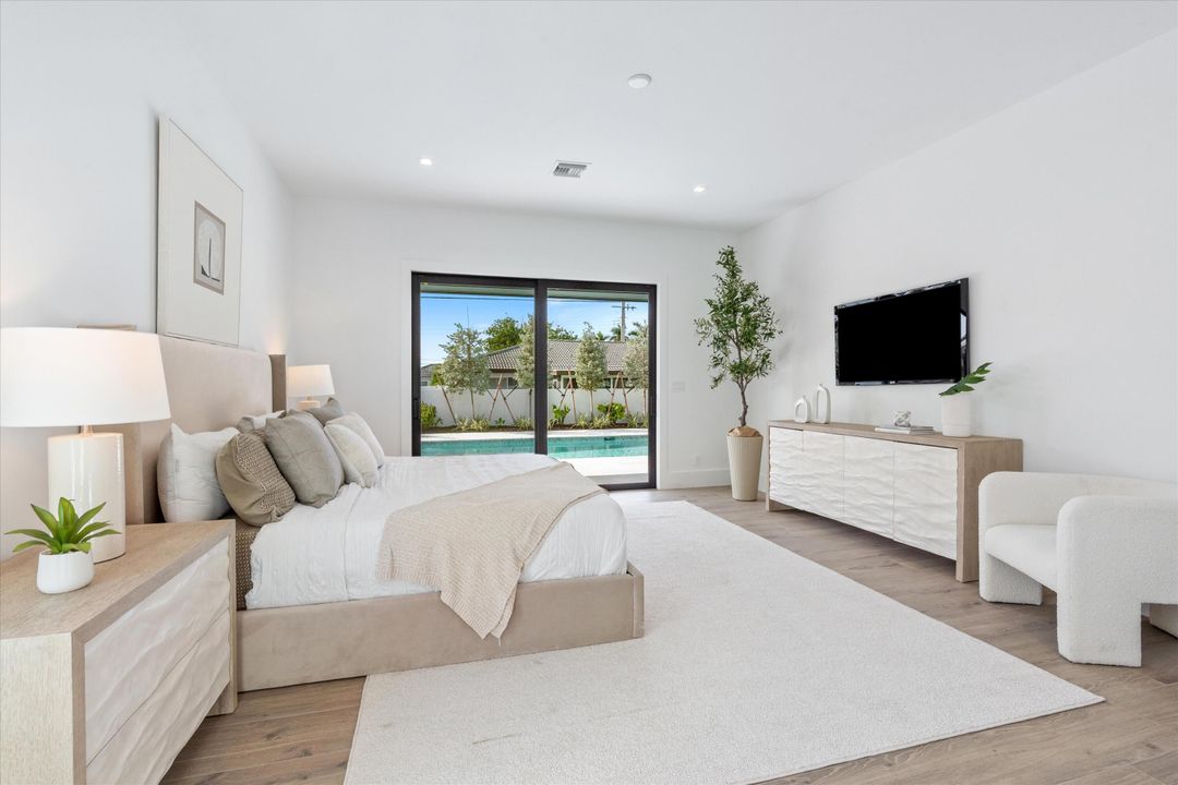 For Sale: $2,499,000 (4 beds, 3 baths, 3193 Square Feet)