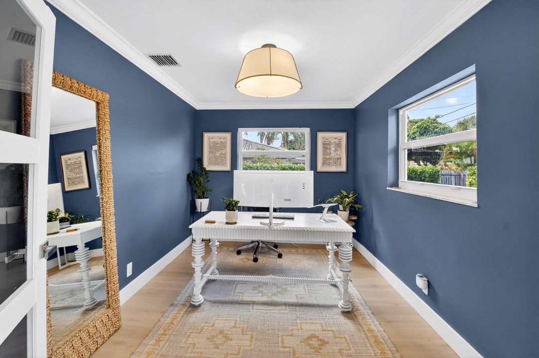 For Sale: $1,445,000 (3 beds, 2 baths, 1786 Square Feet)