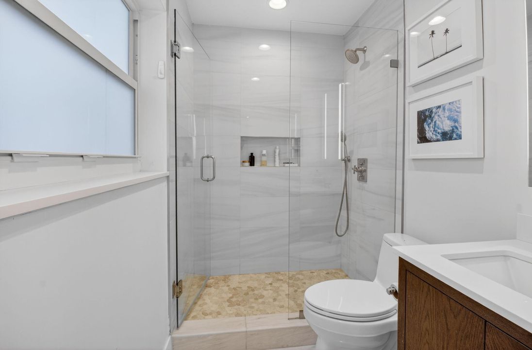 For Sale: $1,445,000 (3 beds, 2 baths, 1786 Square Feet)