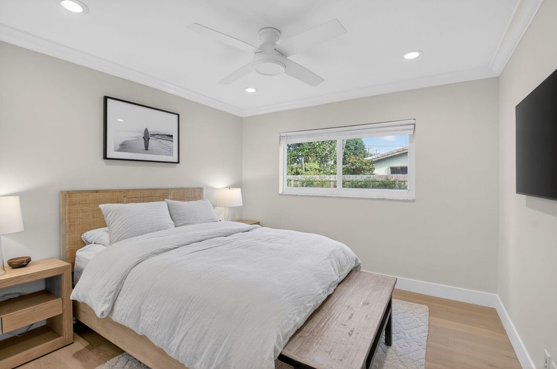 For Sale: $1,445,000 (3 beds, 2 baths, 1786 Square Feet)