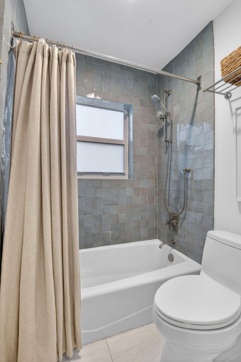 For Sale: $1,445,000 (3 beds, 2 baths, 1786 Square Feet)