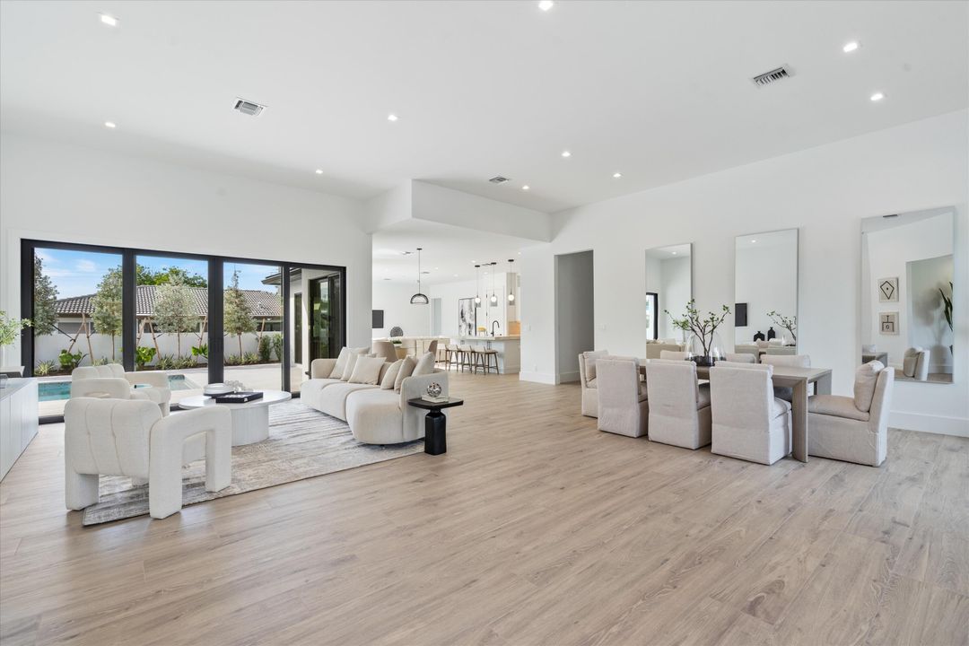 For Sale: $2,499,000 (4 beds, 3 baths, 3193 Square Feet)